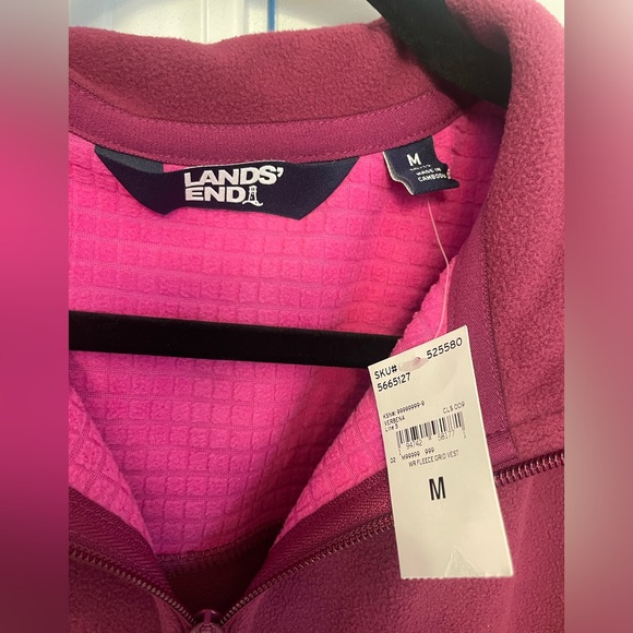 NWT Lands’ End Pnk Grid Fleece Vest - Picture 4 of 10